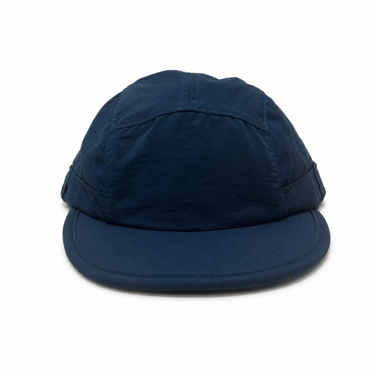 Modelo Esportivo Azul Marinho