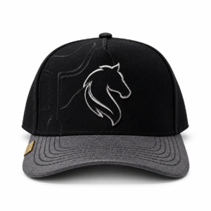 Boné Cavalo Preto com Aba Cinza
